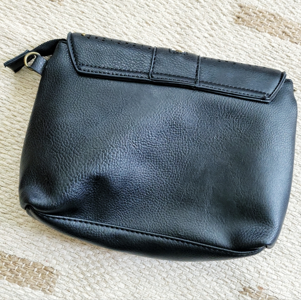 ✨3/$12 Boho Black Clutch Vegan - Picture 2 of 6